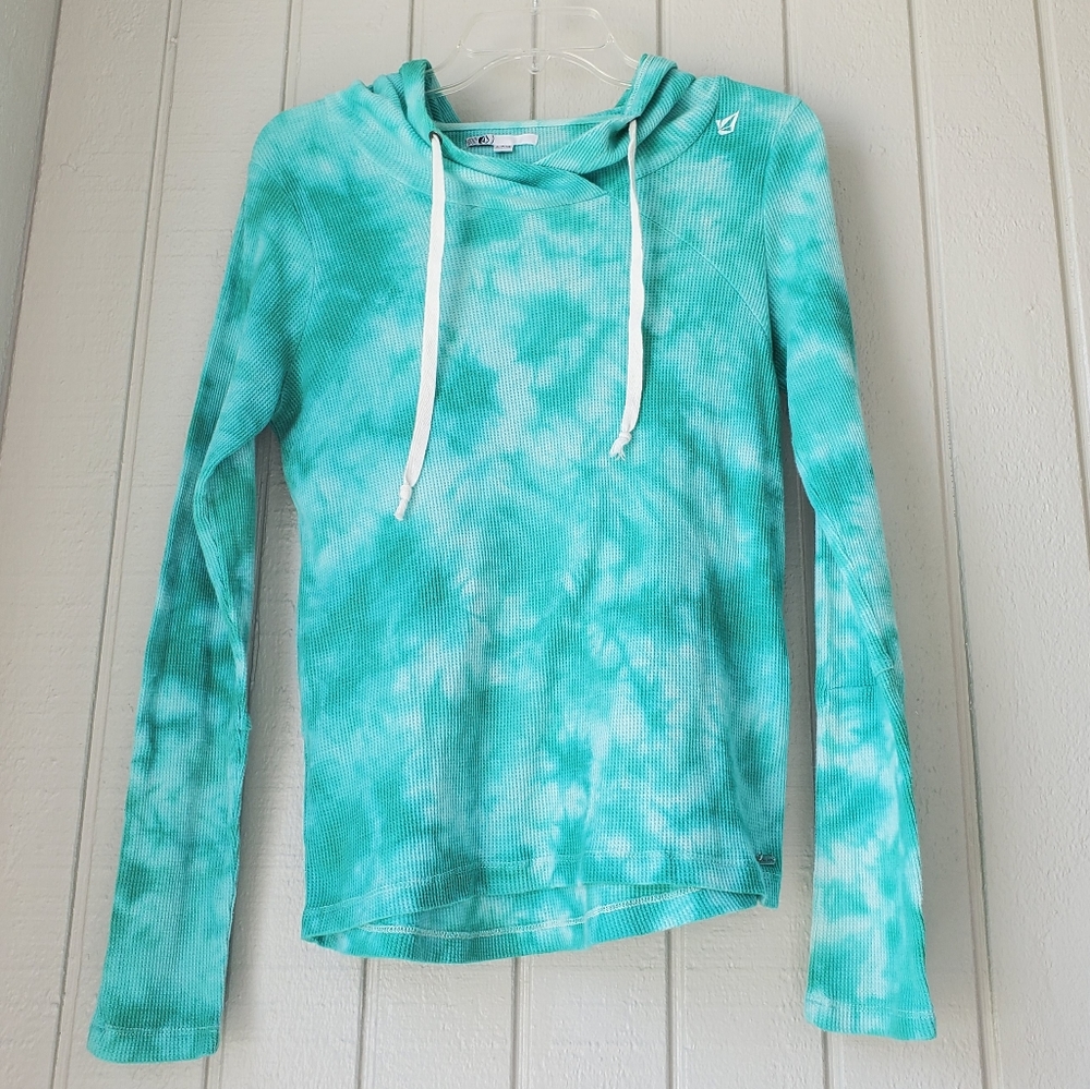 Women's lightweight hooded shirt